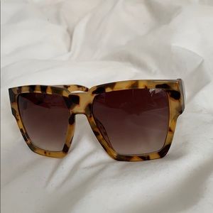Winnie Chunky Frame Sunglasses top shop